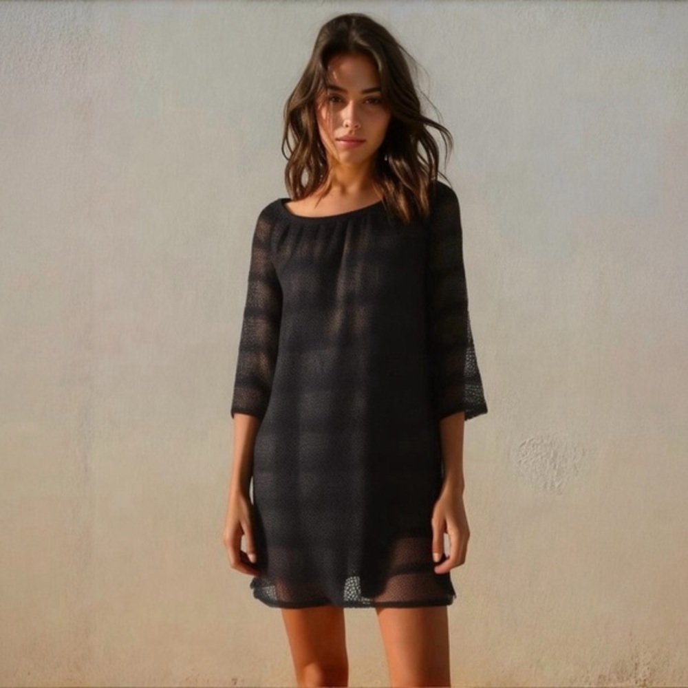 La Vie En Rose Black Crochet Swim Coverup Womens Sm